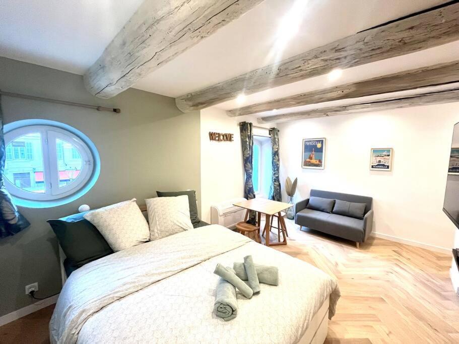 Apartamento Cocon Cosy Au Coeur Du Vieux Port Marsella Exterior foto